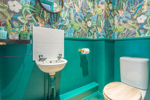 Photo 8- click for photo gallery